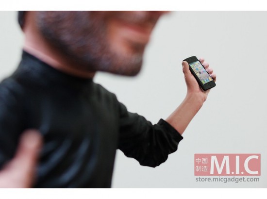 steve-jobs-action-figure5