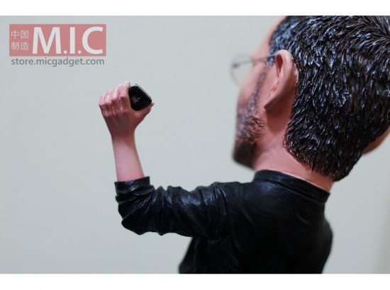 steve-jobs-action-figure6