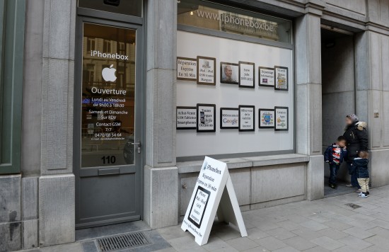 IPHONEBOX14