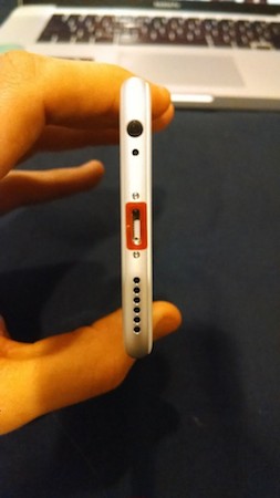 Prototype-iPhone-6-Port-Lightning-Rouge