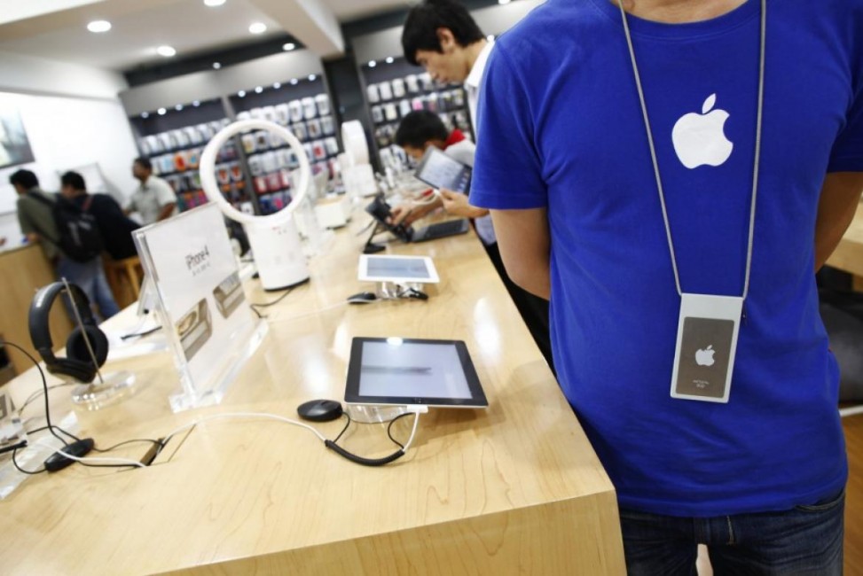employee--apple-store