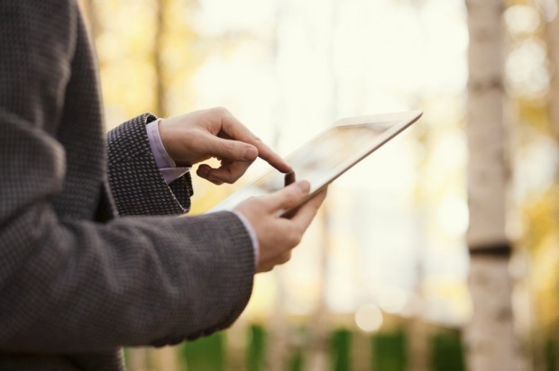 Mobile-ipad-user-Medium-1024x682