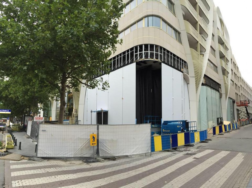L'état du chantier du futur Apple Store bruxellois au 19 août 2015 - Crédit photo : AC / Le Soir.