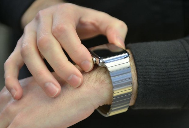 apple_watch_launch_10