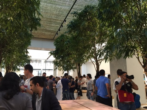 dubai-apple-store2
