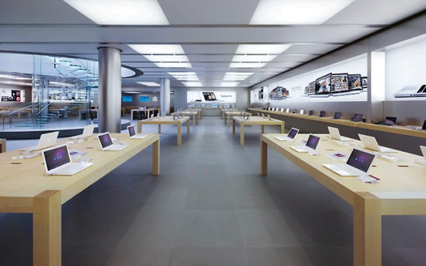 L'intérieur d'un Apple Store d'ancienne génération en Chine. - © DR 