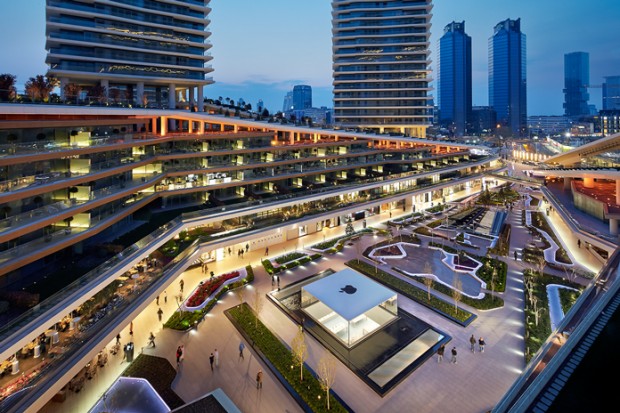 Le toit de l'Apple Store du Zolu Center en Turquie. - © DR