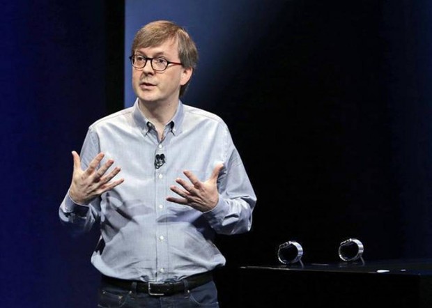 Kevin Lynch, lors de son passage sur scène en septembre 2014, pendant la première présentation de l'Apple Watch. - © DR