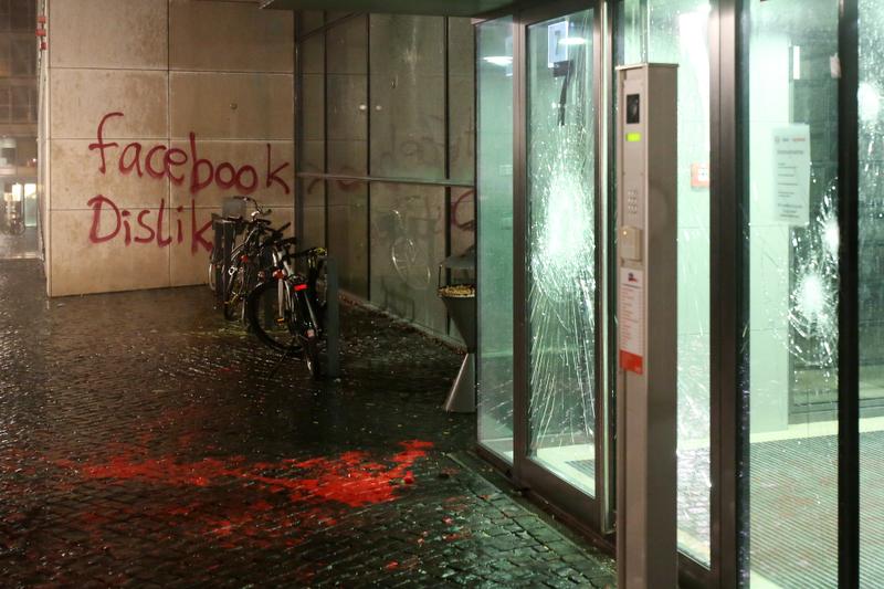 GERMANY-VANDALISM-FACEBOOK