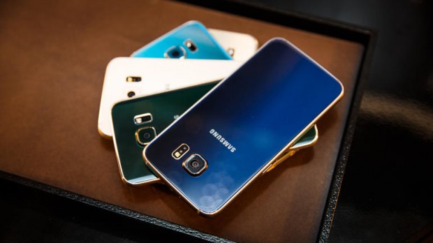 © CNET