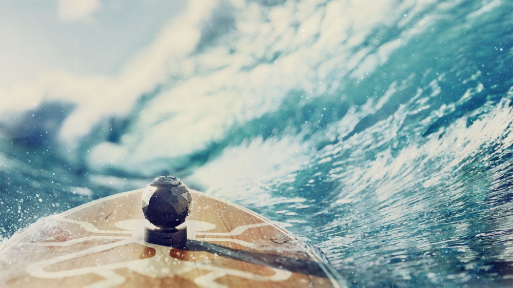 360fly_on Surfboard