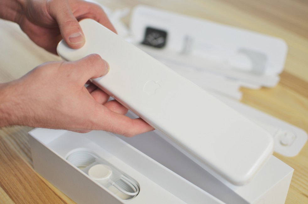apple-watch-sport-unboxing-2