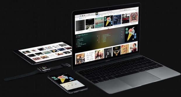 L'Apple Watch un peu sombre, ici à gauche. - © Apple