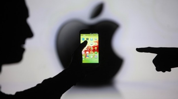 cia-worked-on-hacking-into-apple-iphones-claims-news-site_4177_720_400