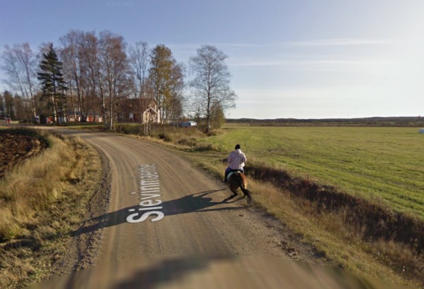 Etape 2, le cheval prend peur. - © Google