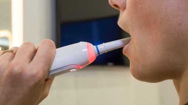 oral-b-smart-toothbrush-genius-9000-5