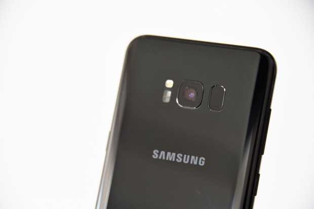En photographie, les deux smartphones n'ont pas beaucoup évolué - crédit photo : E.F.