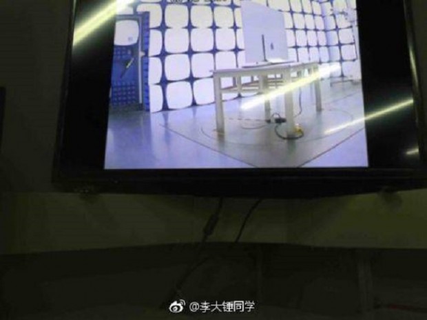 apple oled 1