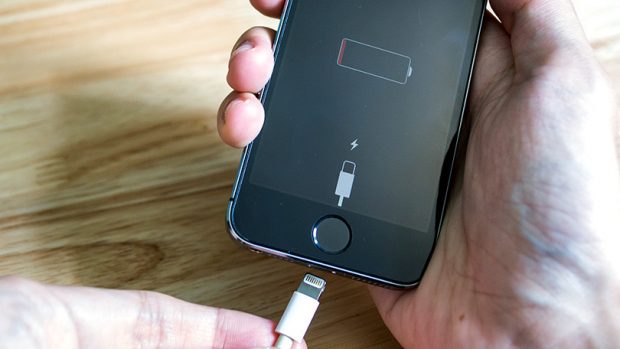 569083-iphone-battery