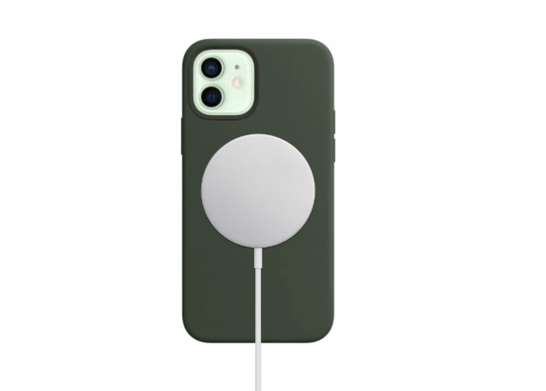 Un accessoire en dit plus sur la recharge sans fil de l'iPhone 12