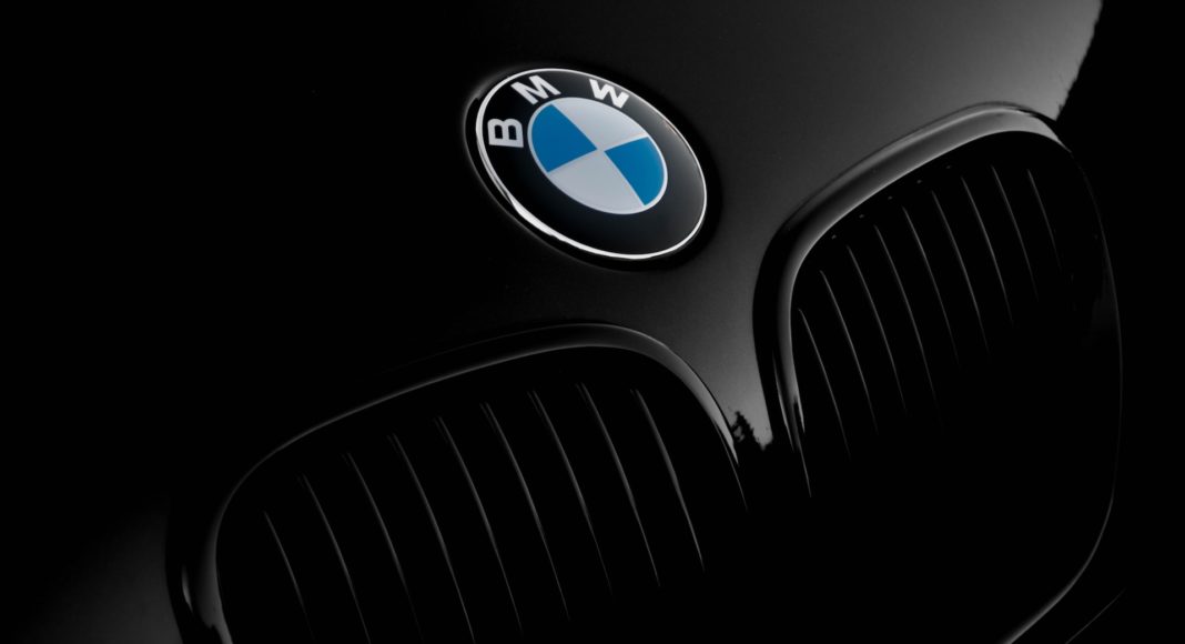 O carregamento sem fio da BMW desativará o chip NFC do iPhone 15